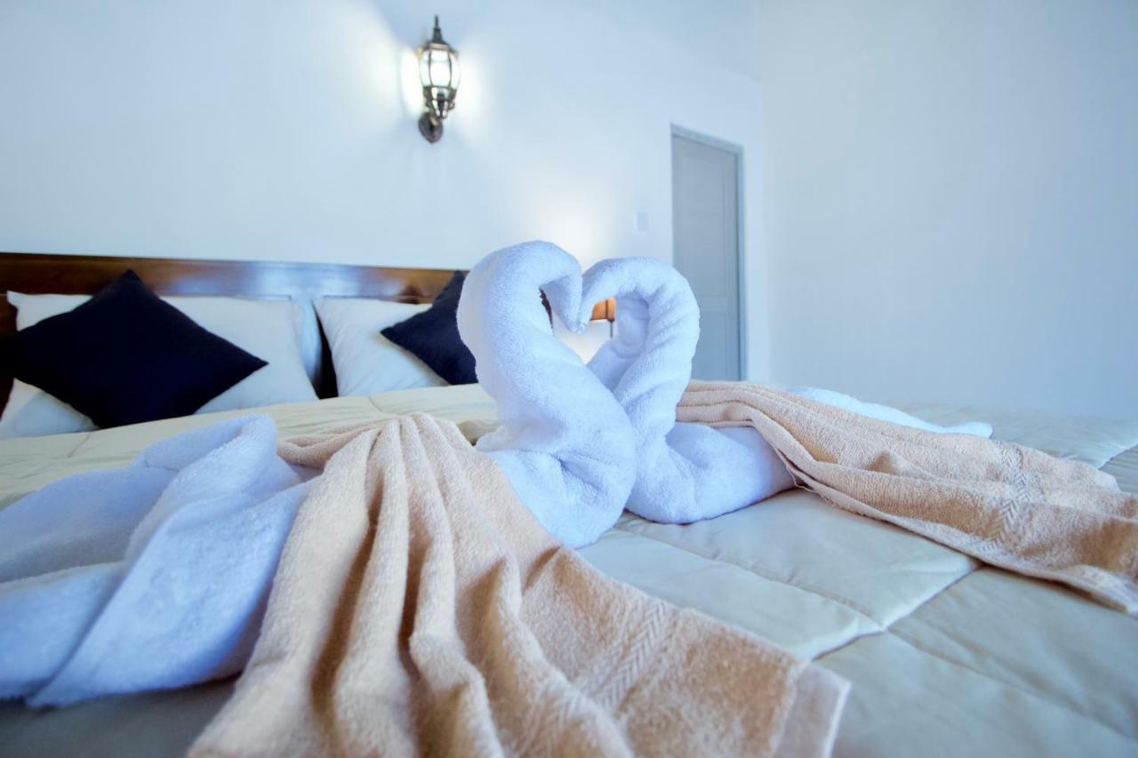 Kubu Artha Bungalow Nusa Penida Ped Екстер'єр фото