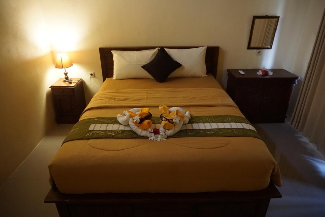 Kubu Artha Bungalow Nusa Penida Ped Екстер'єр фото