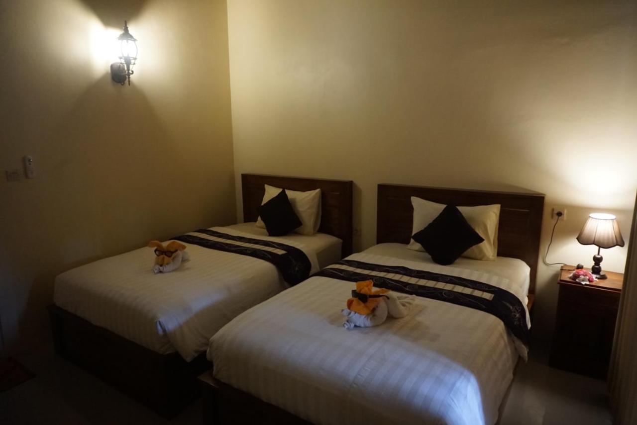Kubu Artha Bungalow Nusa Penida Ped Екстер'єр фото