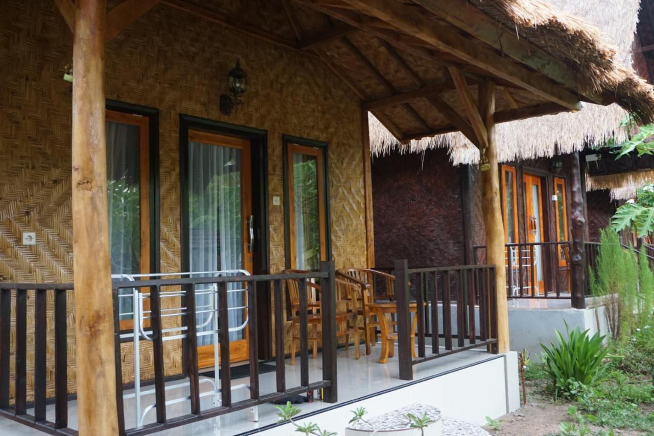 Kubu Artha Bungalow Nusa Penida Ped Екстер'єр фото